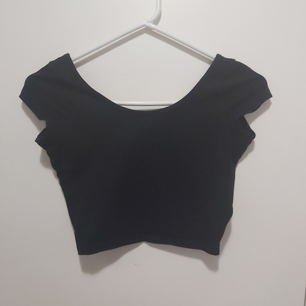 🤯2/$15 Tobi Staple Black Cotton Crop Top Size Extra Small (XS)